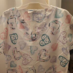 Landau Womens V-Neck Heart Print Scrub Top Size Small Cotton Blend White Size S